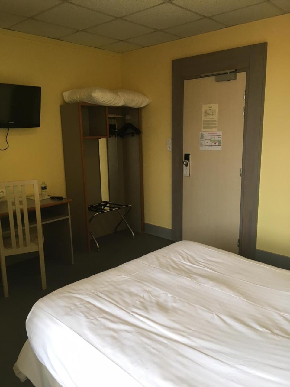 Hostellerie D'Alsace แซร์เนย์ ภายนอก รูปภาพ